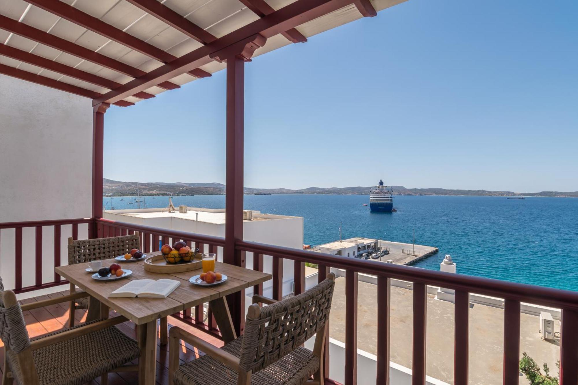 Vitalis Residences - Haven Suites Adamantas  Exterior foto
