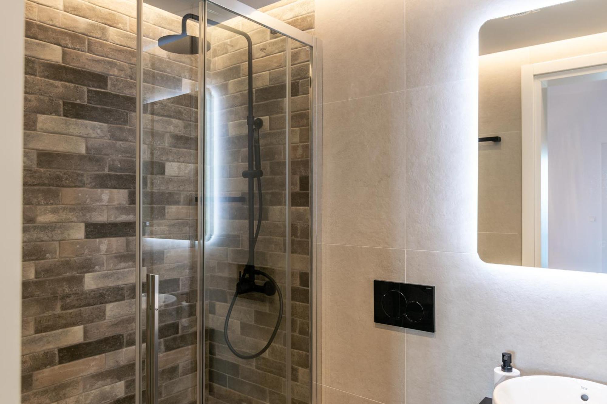 Vitalis Residences - Haven Suites Adamantas  Exterior foto